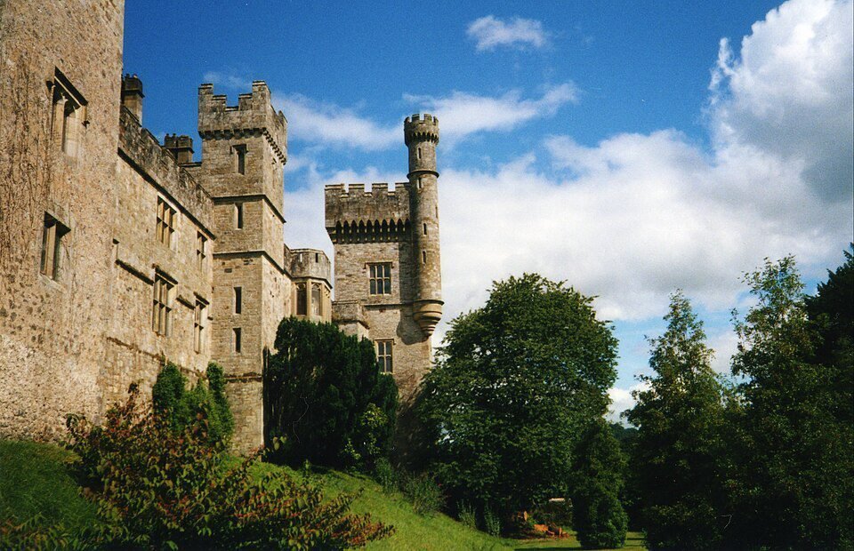 Imagem do Castelo de Lismore em viagem para Irlanda