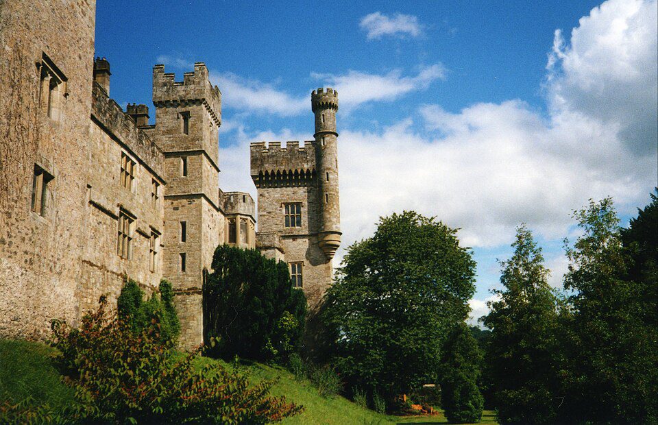 Imagem do Castelo de Lismore em viagem para Irlanda