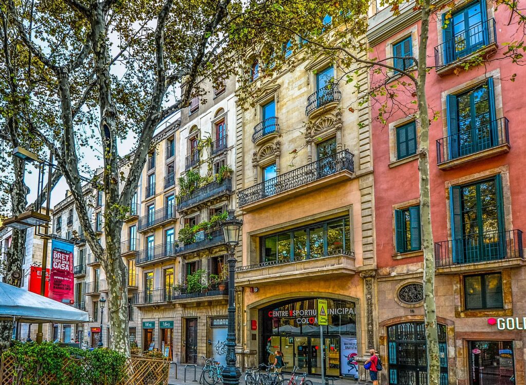 Imagem ilustrativa da arquitetura de Barcelona. 